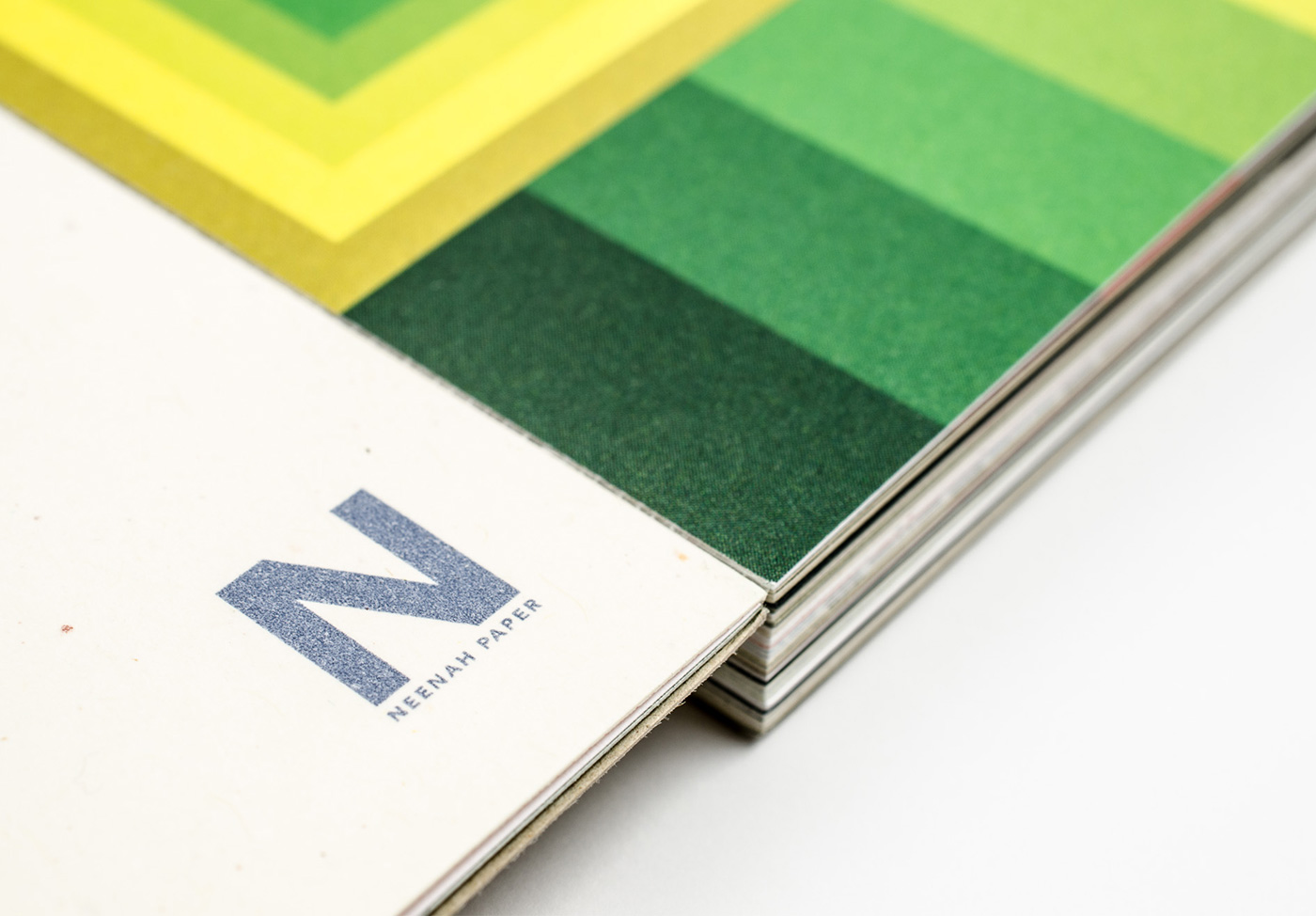 Neenah Paper: Creative (UN)blocks logo detail