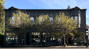 Wydown Hotel view across Main Street