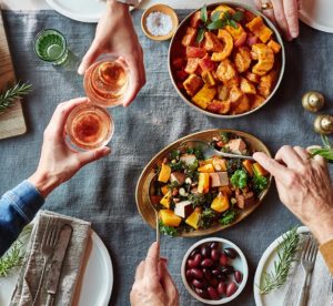 Hodo Foods holiday photo thumbnail
